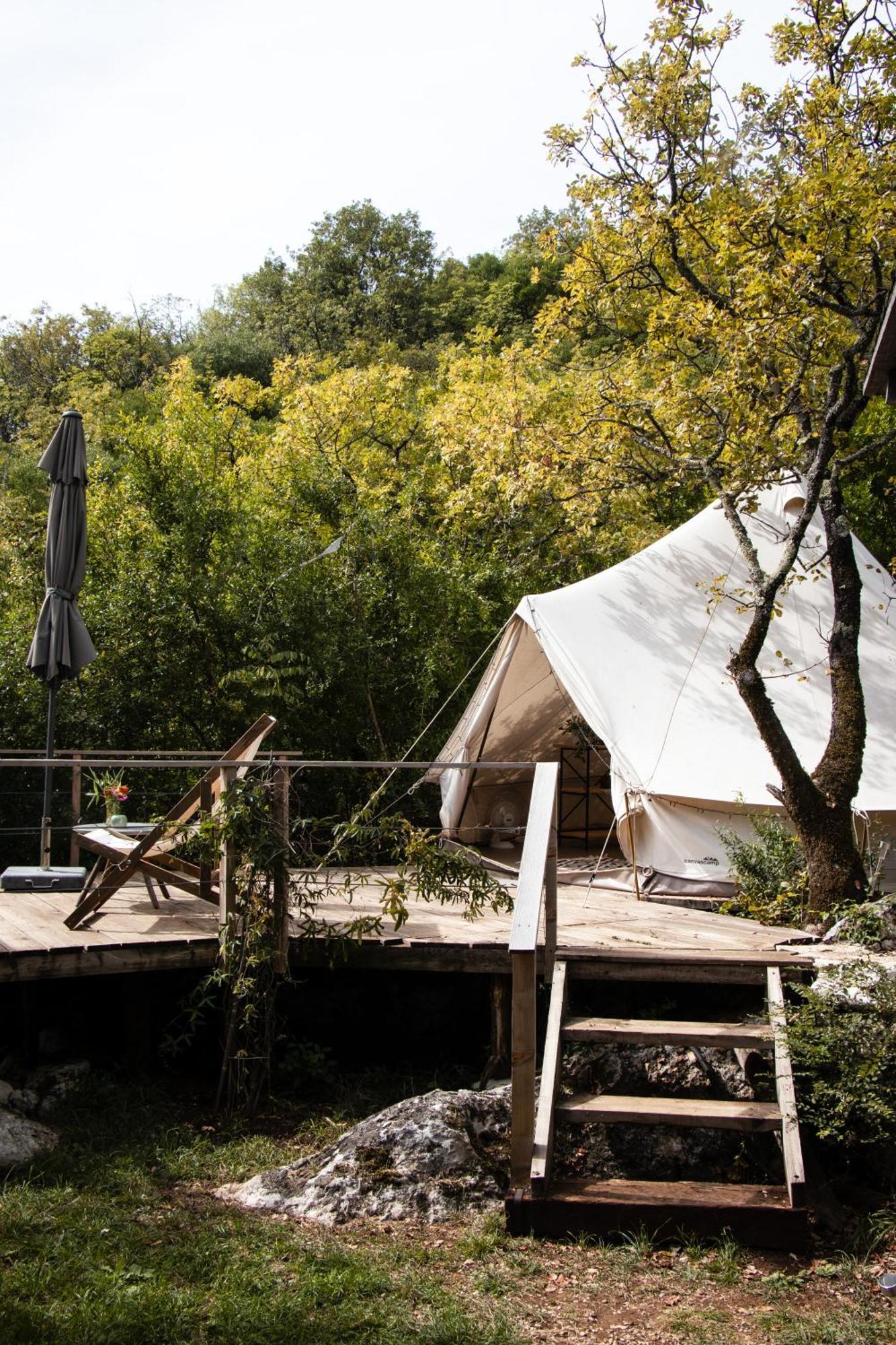 Hoopoe Glamping Hotel Virpazar Eksteriør billede