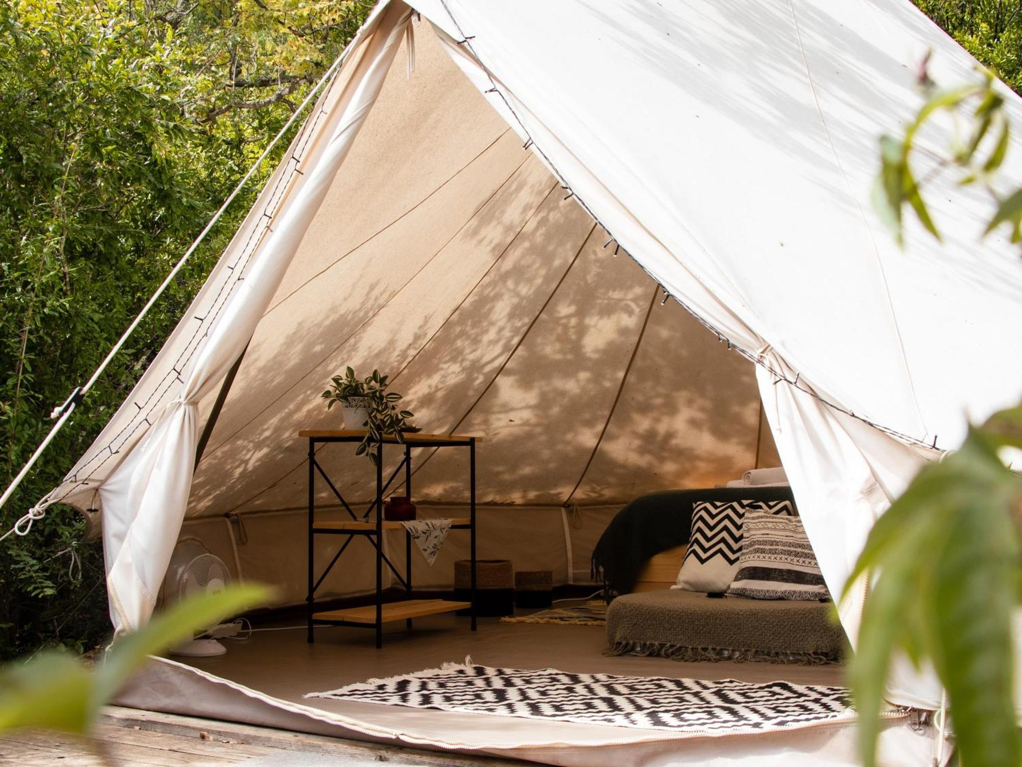 Hoopoe Glamping Hotel Virpazar Eksteriør billede
