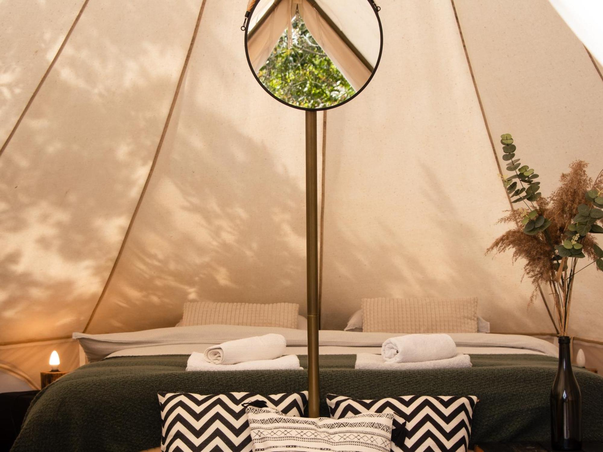 Hoopoe Glamping Hotel Virpazar Eksteriør billede
