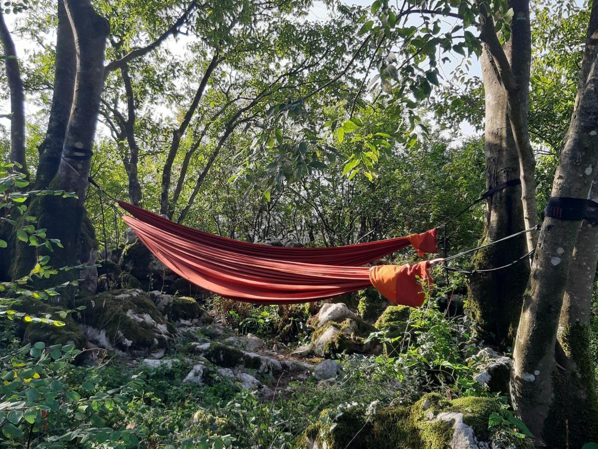Hoopoe Glamping Hotel Virpazar Eksteriør billede