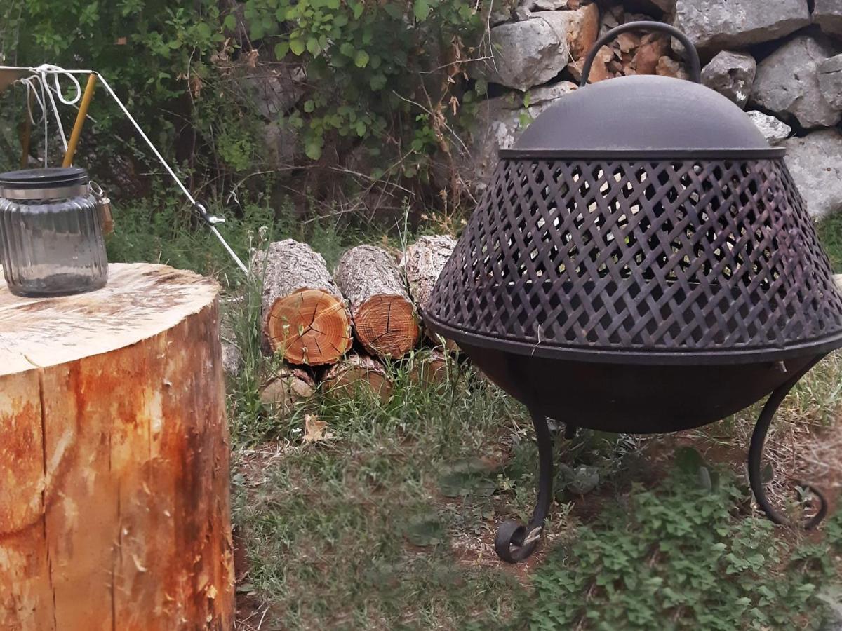 Hoopoe Glamping Hotel Virpazar Eksteriør billede